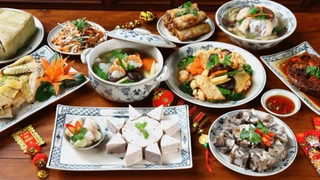 Chuẩn bị mâm tiệc tất niên cuối năm sum vầy với gia đình và bạn bè (phần 3)
