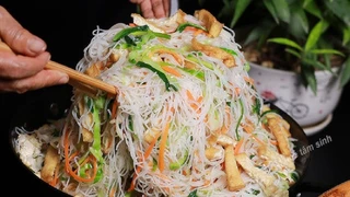 Bún xào bắp cải - Đổi vị cho bữa sáng giàu dinh dưỡng