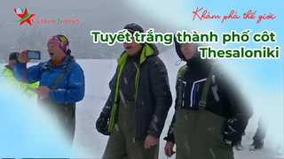 Tuyết trắng thành phố côt Thesaloniki