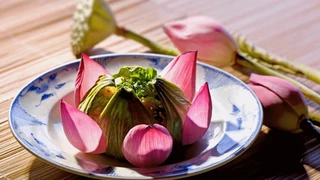 Hấp dẫn những món ăn về sen cuối mùa (phần 3)