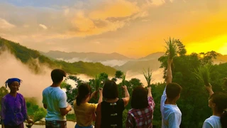 Trải nghiệm du lịch cộng đồng hồ trên núi (phần 2)