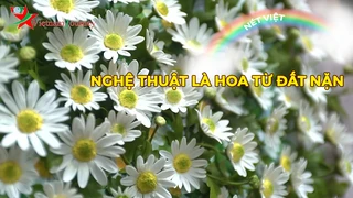 Nghệ thuật là hoa từ đất nặn