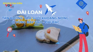 Tận hưởng tắm suối khoáng nóng ở vùng Bảy Thổ - Đài Bắc
