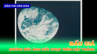 Đấu Giá Những Bức Ảnh Gốc Chụp Trên Mặt Trăng