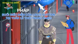 Buổi biểu diễn của Louis Vuitton tại tuần lễ thời trang Paris