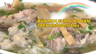 Bún mọc sườn lâu năm trên phố Đỗ Hành