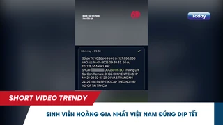 Sinh viên hoàng gia nhất Việt Nam đúng dịp tết