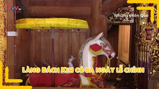 Làng Bách Kim có ba ngày lễ chính