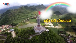 Cột cờ Lũng Cú