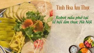 Thưởng thức cơm nhà và cỗ Tết tại phố cổ