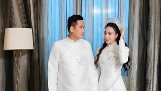 Vợ chồng Hồ Quỳnh Hương cùng con trai ôn lại hành trình 9 năm